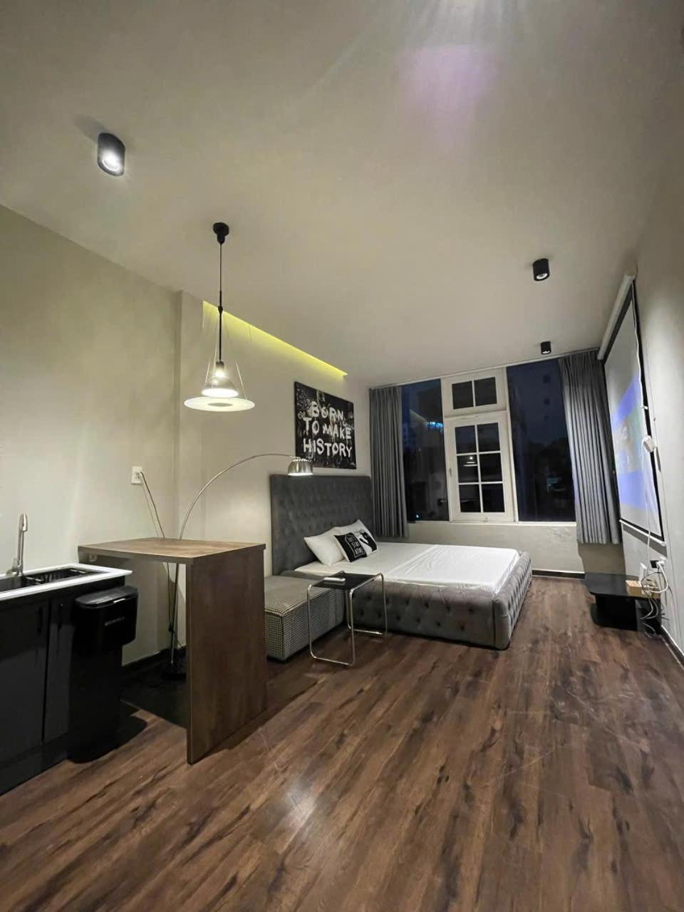 The Vibe Room - Ty'S Living Space Thành Pho Ho Chí Minh Esterno foto